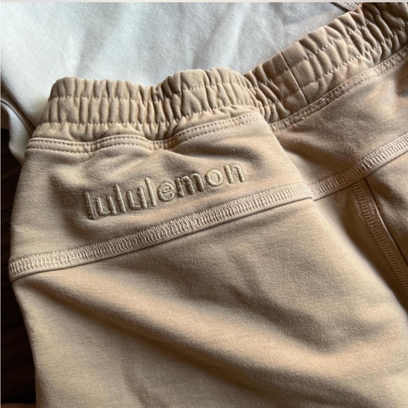 Lululemon joggers - Picture 5 of 7